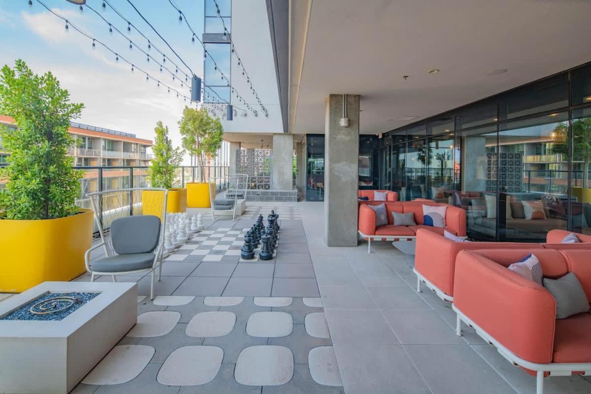 Apartment Comfy 2bd- Highrise Dt, Pool, Gym, Parking - Sleeps 8 Phoenix